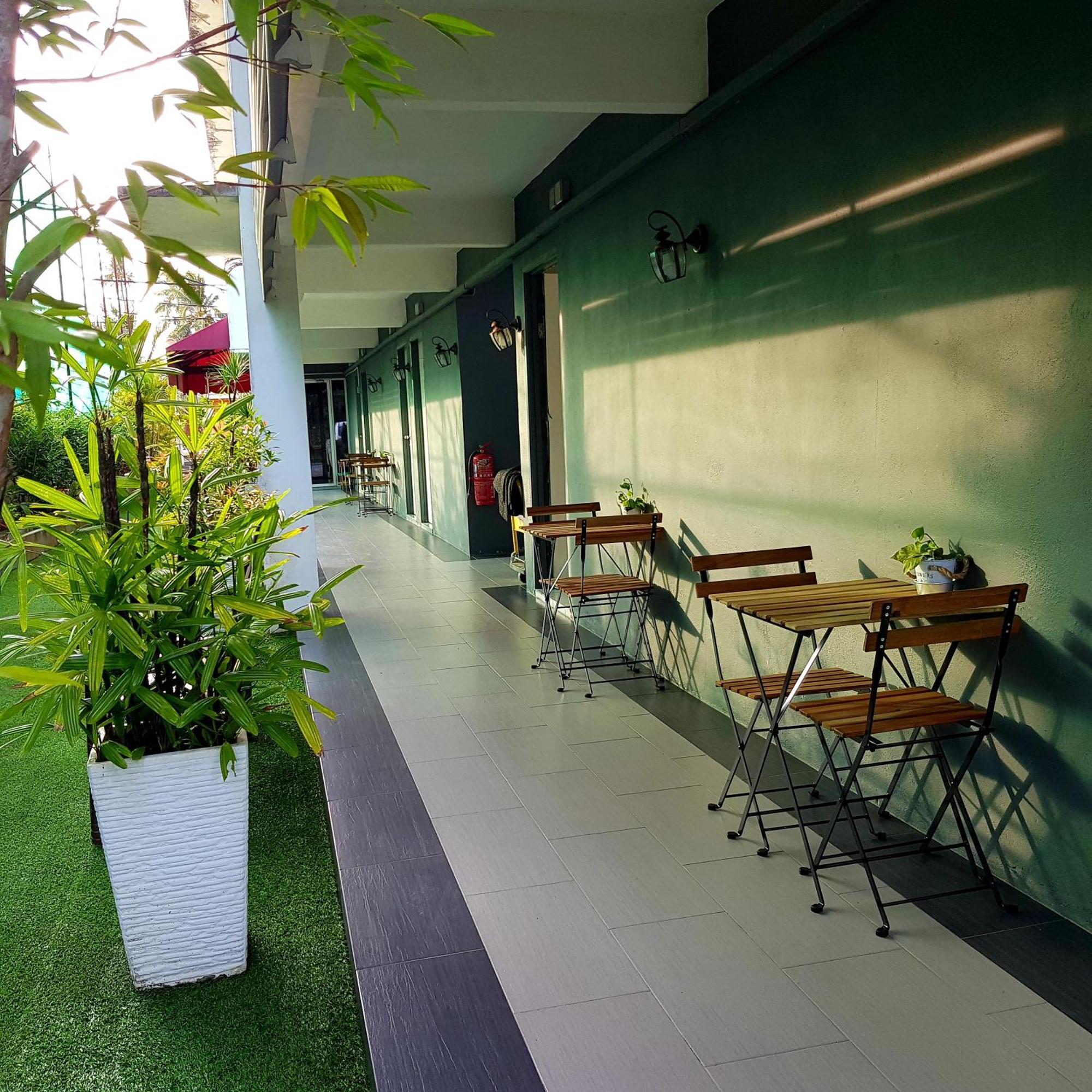 Cassakaseh Guest House Pantai Cenang  Exterior photo